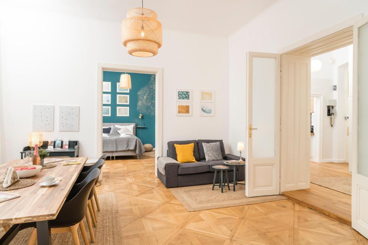 Luxury Suites Mariahilf Viena Exterior foto