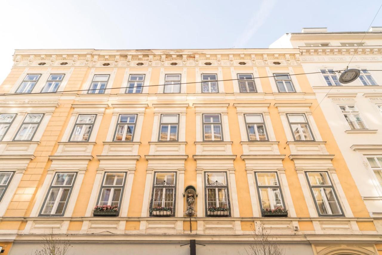 Luxury Suites Mariahilf Viena Exterior foto